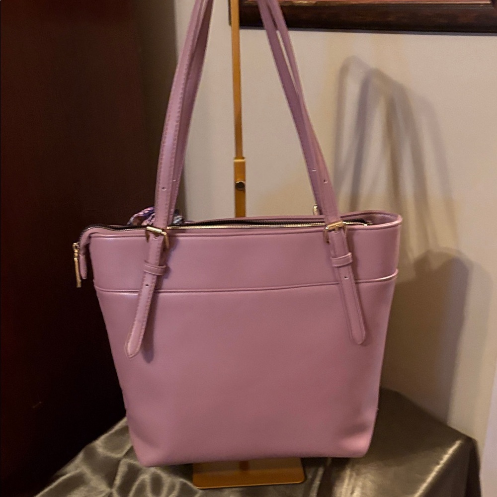 Betsey Johnson Quilted Pink Shoulder Bag with Scarf - Picture 4 of 7